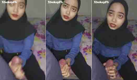 Bokep sepong twitter gadis jilbab dikosan