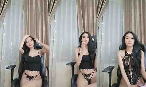 Bokep Kak Anna LiveShow Lingarie Hitam